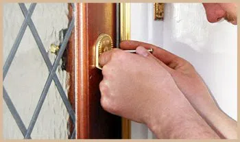 Elite Locksmith Services Mesa, AZ 480-809-9135 - 2-lockout-service